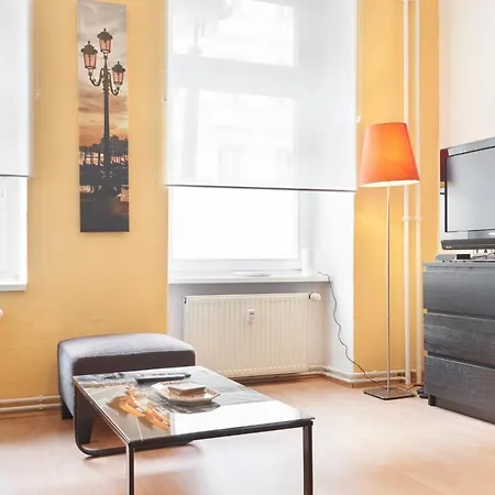 Spot Mitte . The Place To Be ! *